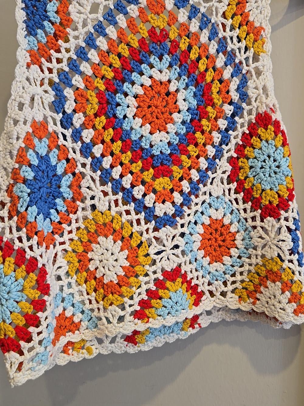 Crochet Circle Tank Top in White with Multicolor Accents - Picture 3 of 3